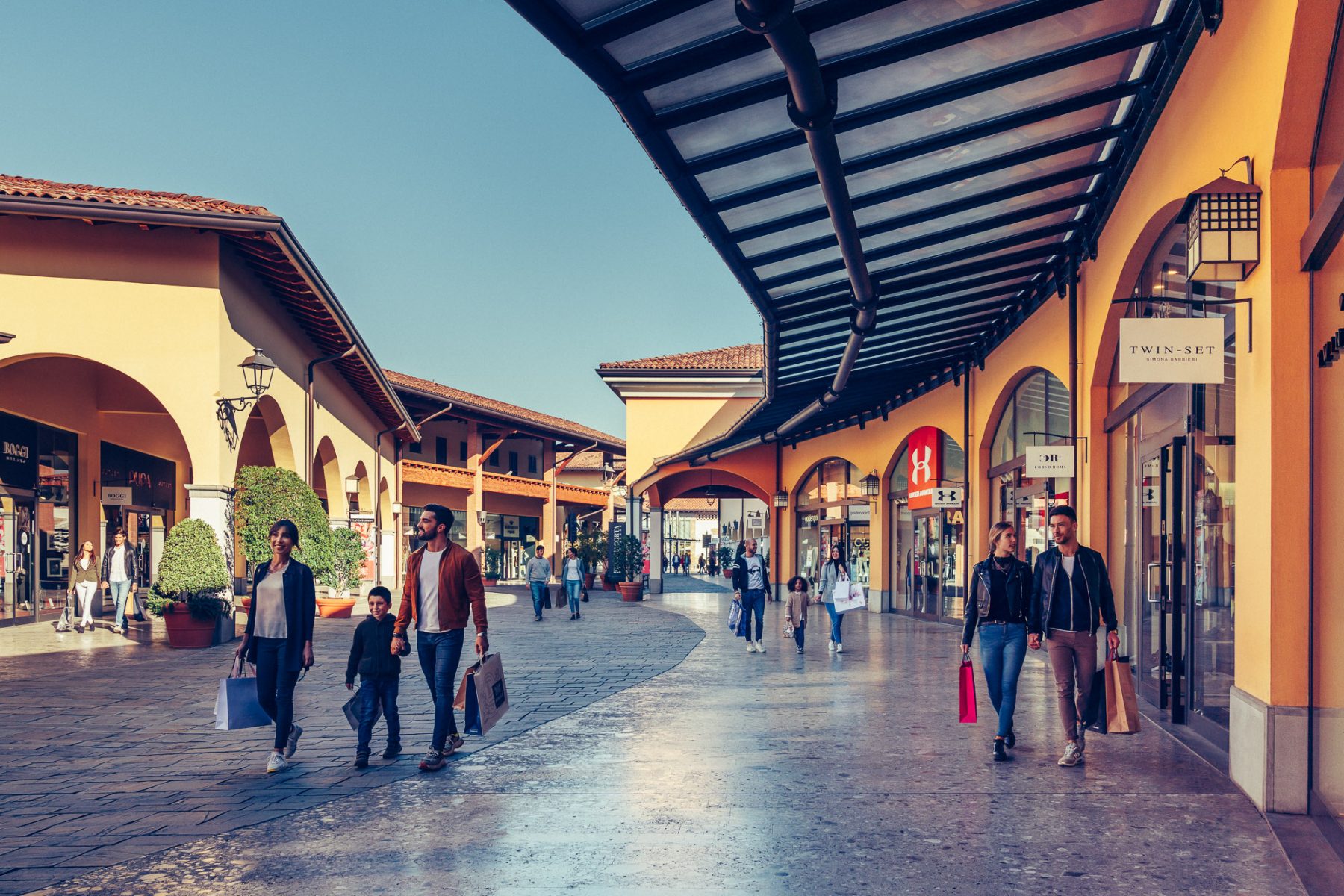Franciacorta Outlet Village near Bergamo – fashion, sportswear and lifestyle brands